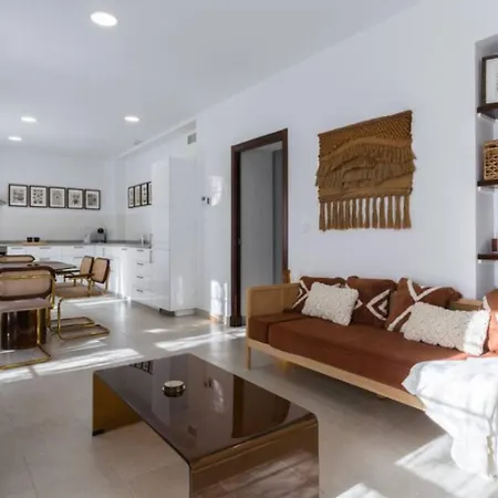 Apartman Homes - La Perla De Plateros I